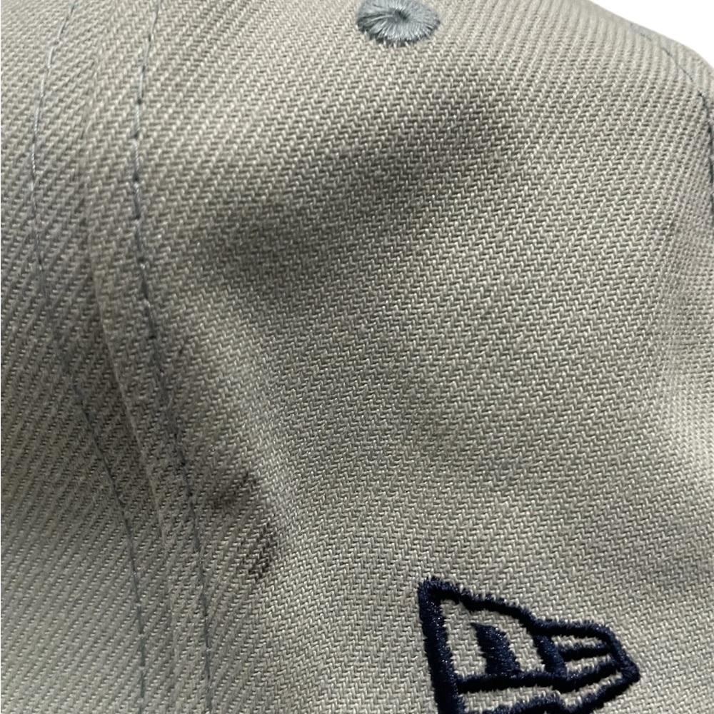 New Era Green Cap - Picture 8 of 8